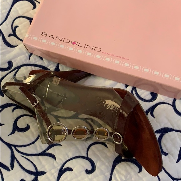 Shoes - Picture 2 of 4